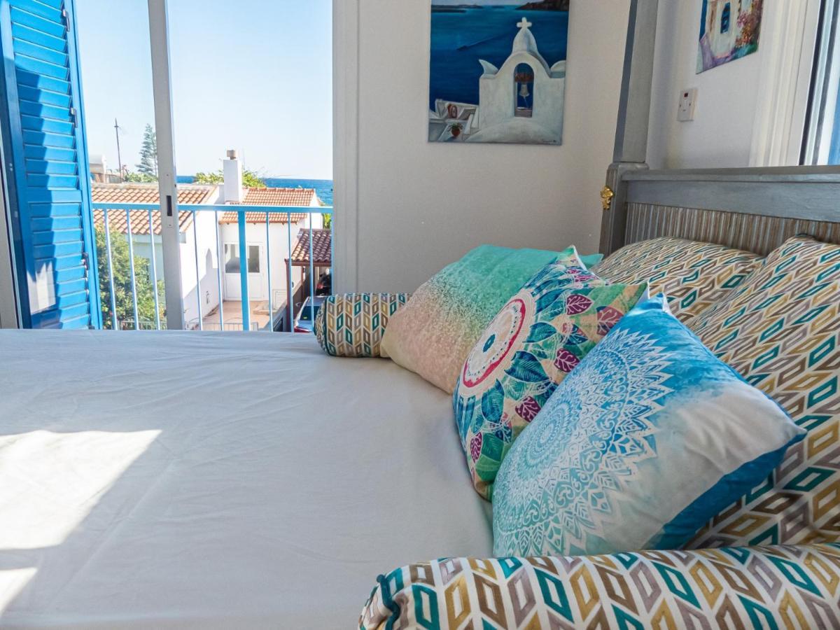 Greek Island Style 2 Bedroom Villa With Pool Next To The Sea Larnaca Exteriér fotografie